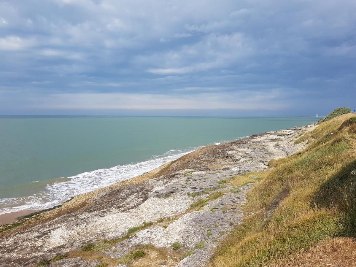 Camping Le Puits De L'Auture Hotel Saint-Palais-sur-Mer Luaran gambar